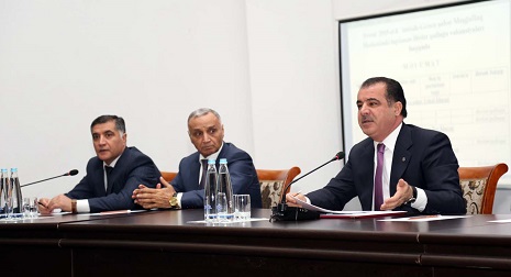 Elmar Vəliyev vətəndaşlarla görüşüb